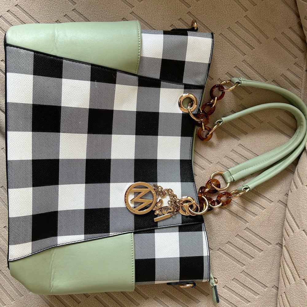 Mia collection purse and wallet - Picture 2 of 3